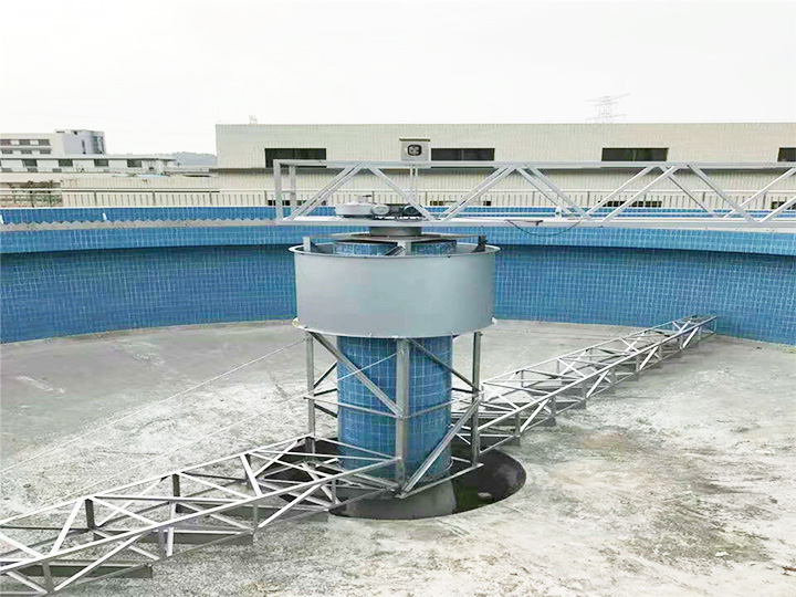 刮泥機(jī)